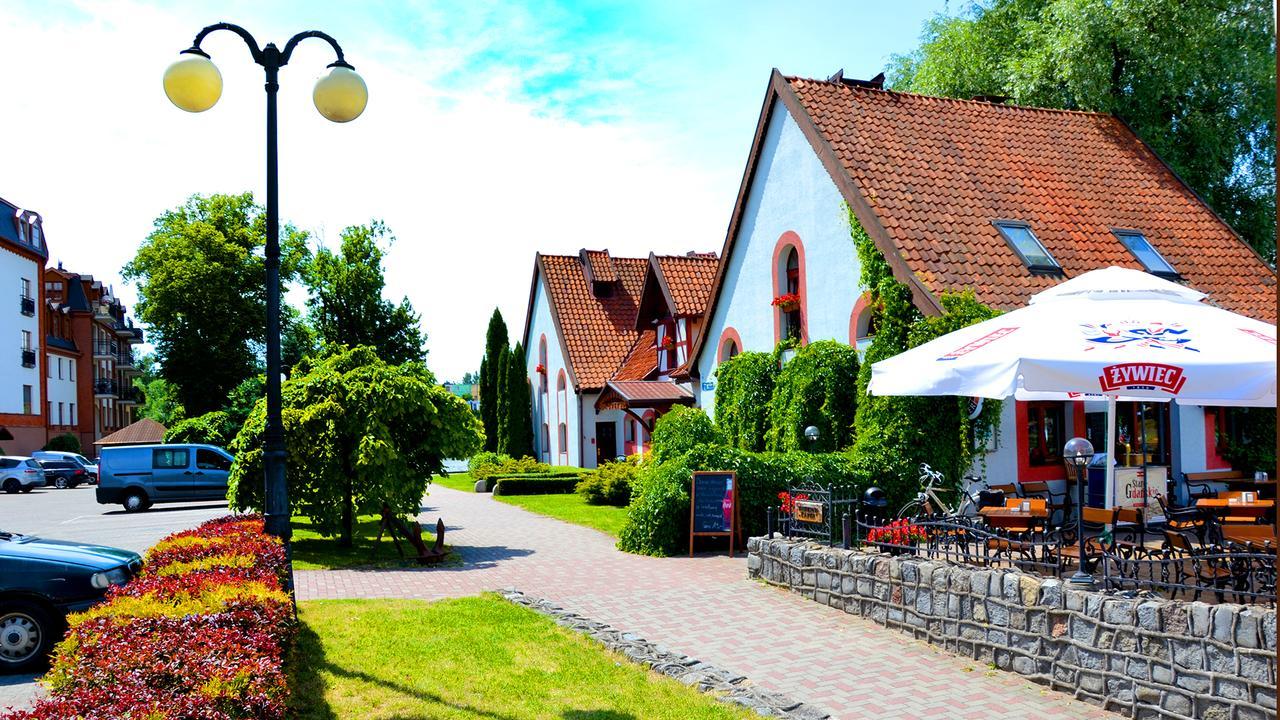 Hotel Tawerna Kaper Iława Exterior foto
